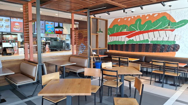 Burger28 - Nad Al Hamar - Hospitality and gastronomy