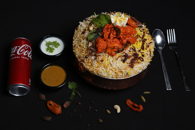 Deira Clocktower - 13A St - near Lido Cafe - Deira - Dubai