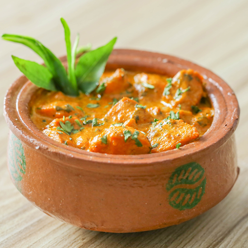 Opinii despre Jinnah sweets & Restaurant în Ras Al-Khaimah - Hospitality and gastronomy