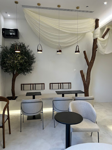 Oakberry Mina Al Arab