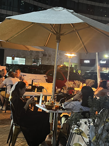 Super Bowl - Asian Cafe - JLT