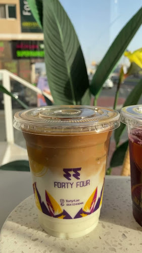 Opinii despre Forty 4 cafe în Ajman - Hospitality and gastronomy