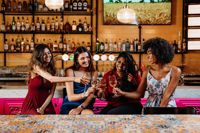 Republic Adda Bar & Lounge - Dubai