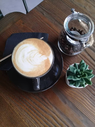 Comentarii opinii despre Roast Speciality Coffee, Marina