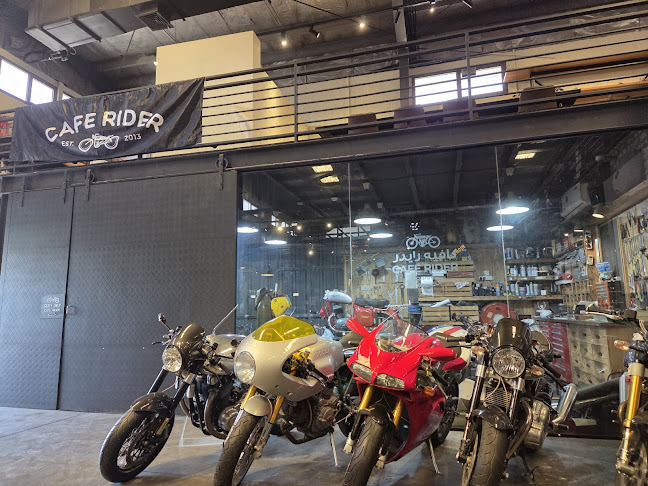 Comentarii opinii despre Cafe Rider Custom