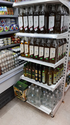 Comentarii opinii despre Lebanese Roaster - Al Nahyan Camp - المحمصة اللبنانية معسكر آل نهيان