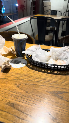 Opinii despre Hardee's în Dubai - Hospitality and gastronomy