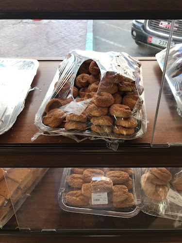 Opinii despre Lebanon Flower Bakery în Abu Dhabi - Hospitality and gastronomy