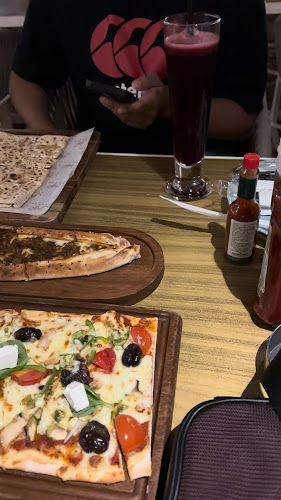 Opinii despre Ayoush Restaurant And Cafe în Dubai - Hospitality and gastronomy