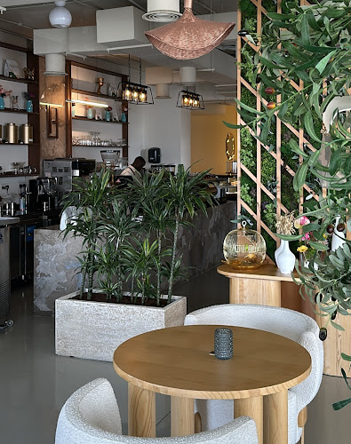 Labelle Cafe abu dhabi لابيل كافيه أبوظبي - Abu Dhabi