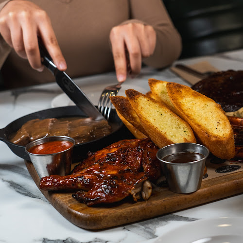 Reem Mall - L2-G-308 - Ras Ar Ranqiyah St - Al Reem Island - Najmat Abu Dhabi - Abu Dhabi