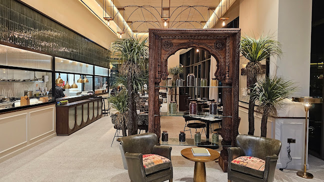 KISHMISH MIRDIF AVENUE MALL