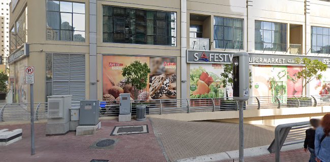 Laiza Lanz Cakes & Pastries