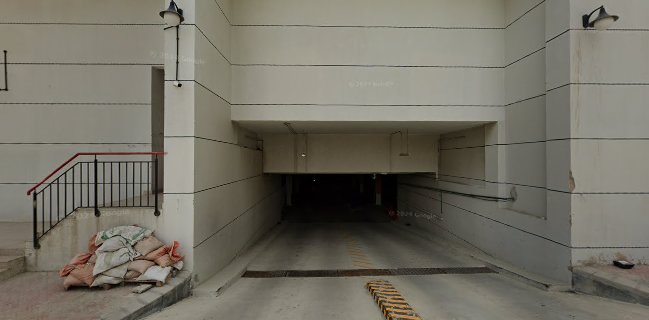 London Dairy Ice Cream Parlour