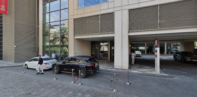 Crown & Lion The English Pub